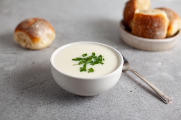 New England Clam Chowder (23.5 oz)
